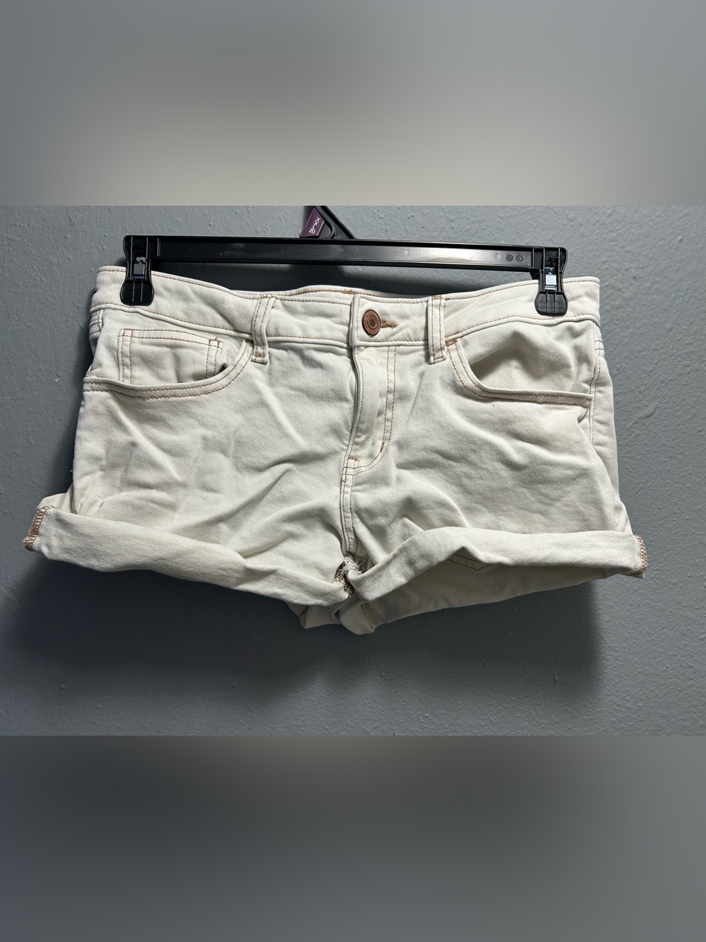 SO Cream Denim Roll-Cuff Jean Shorts